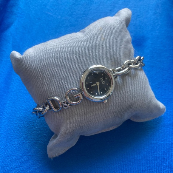 Dolce & Gabanna steel quartz watch - Picture 12 of 12